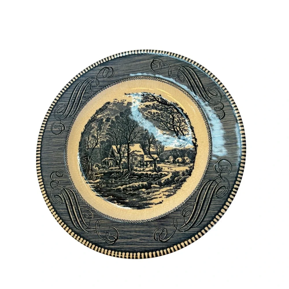 Royal China courier and eyes
